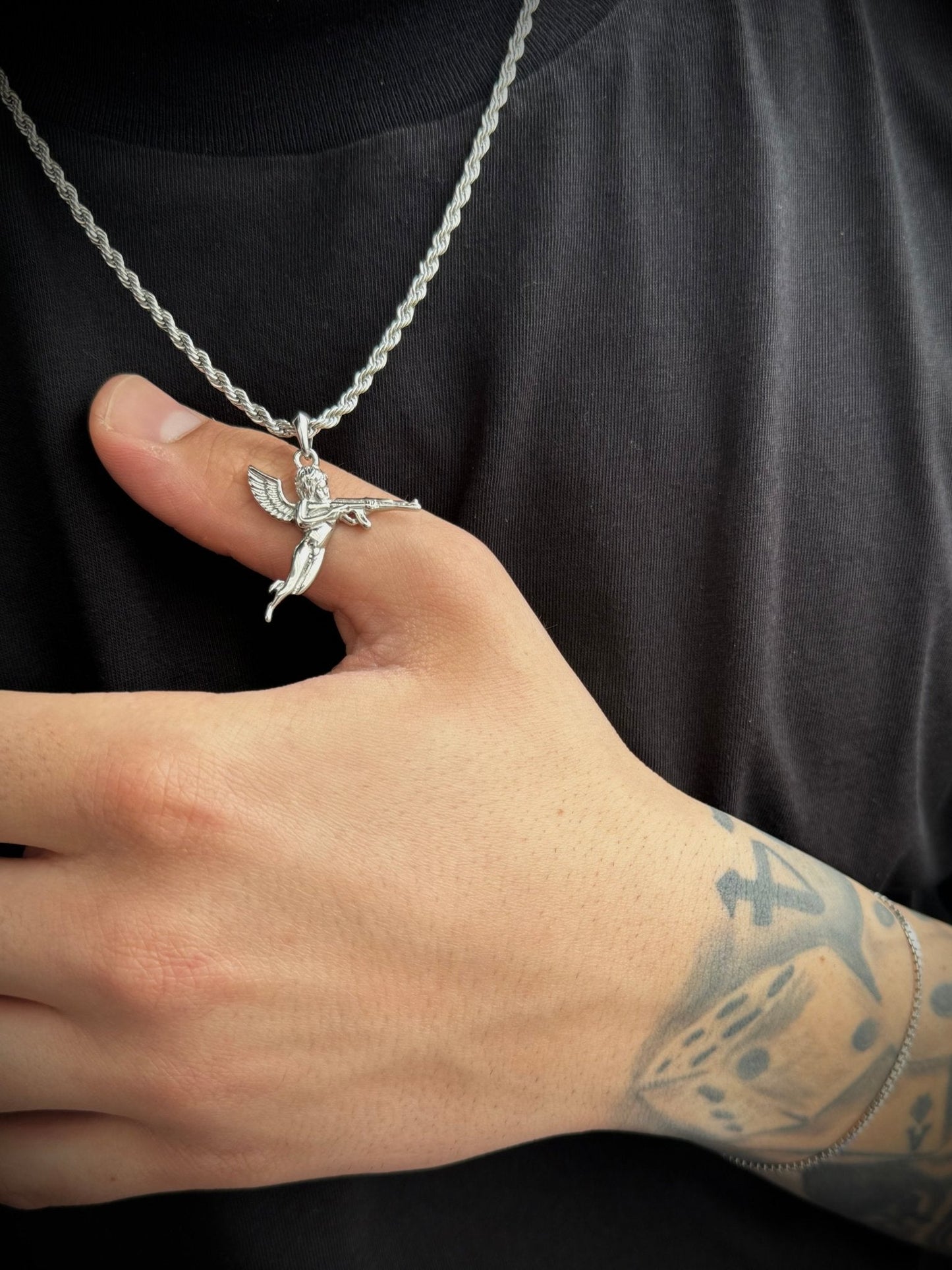 Collana 'cupid killer'