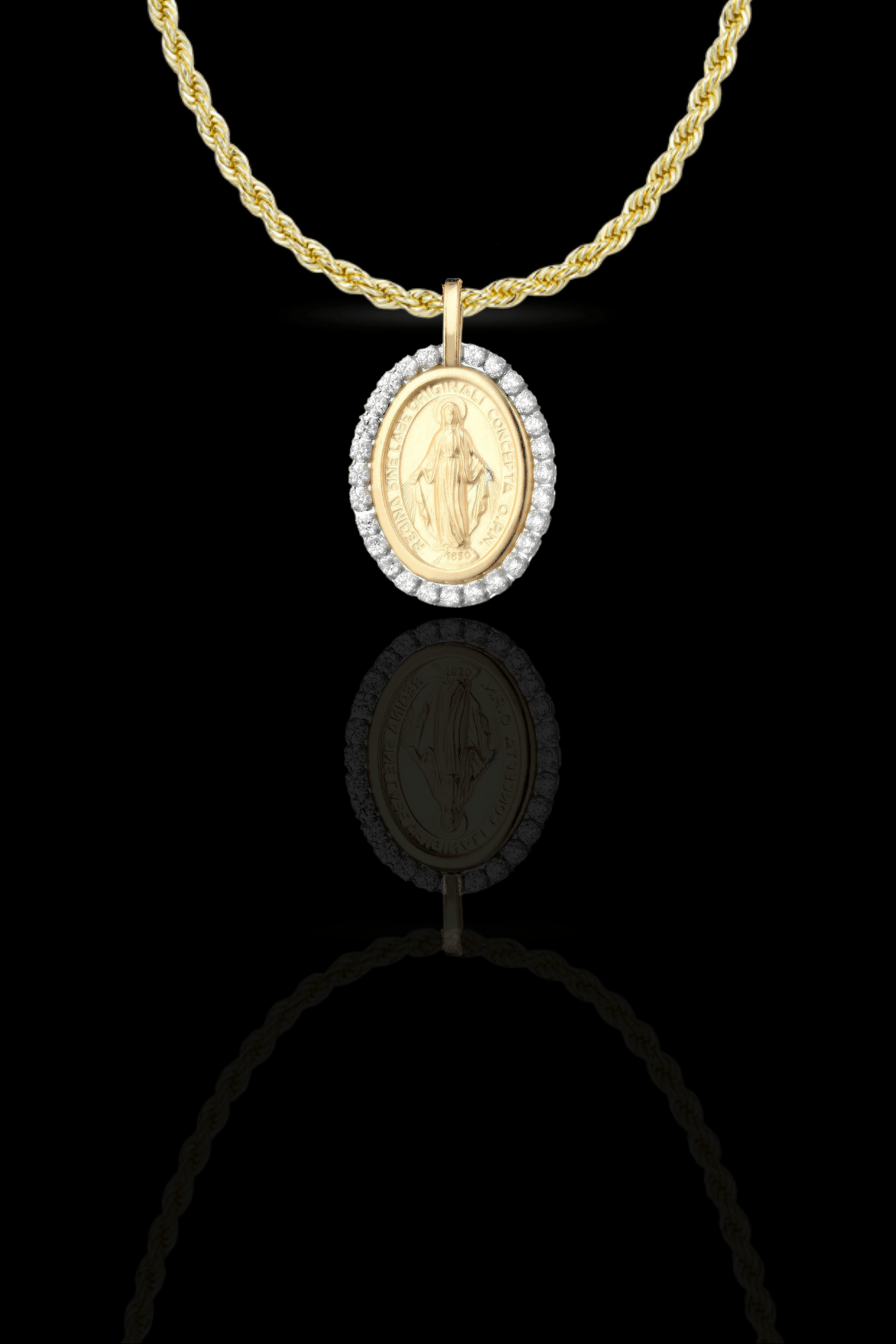 Collana essential guadalupe