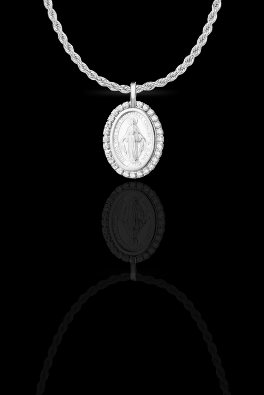Collana essential guadalupe