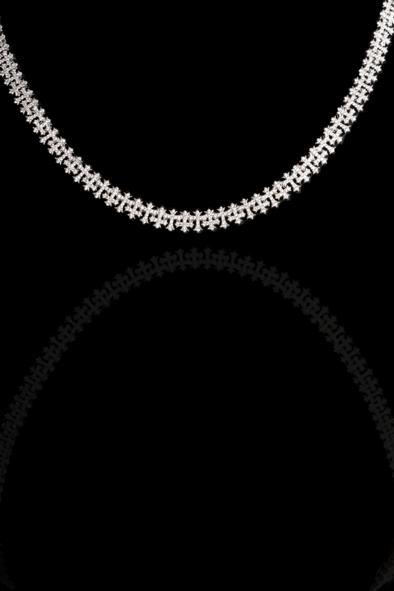 Collana full cross