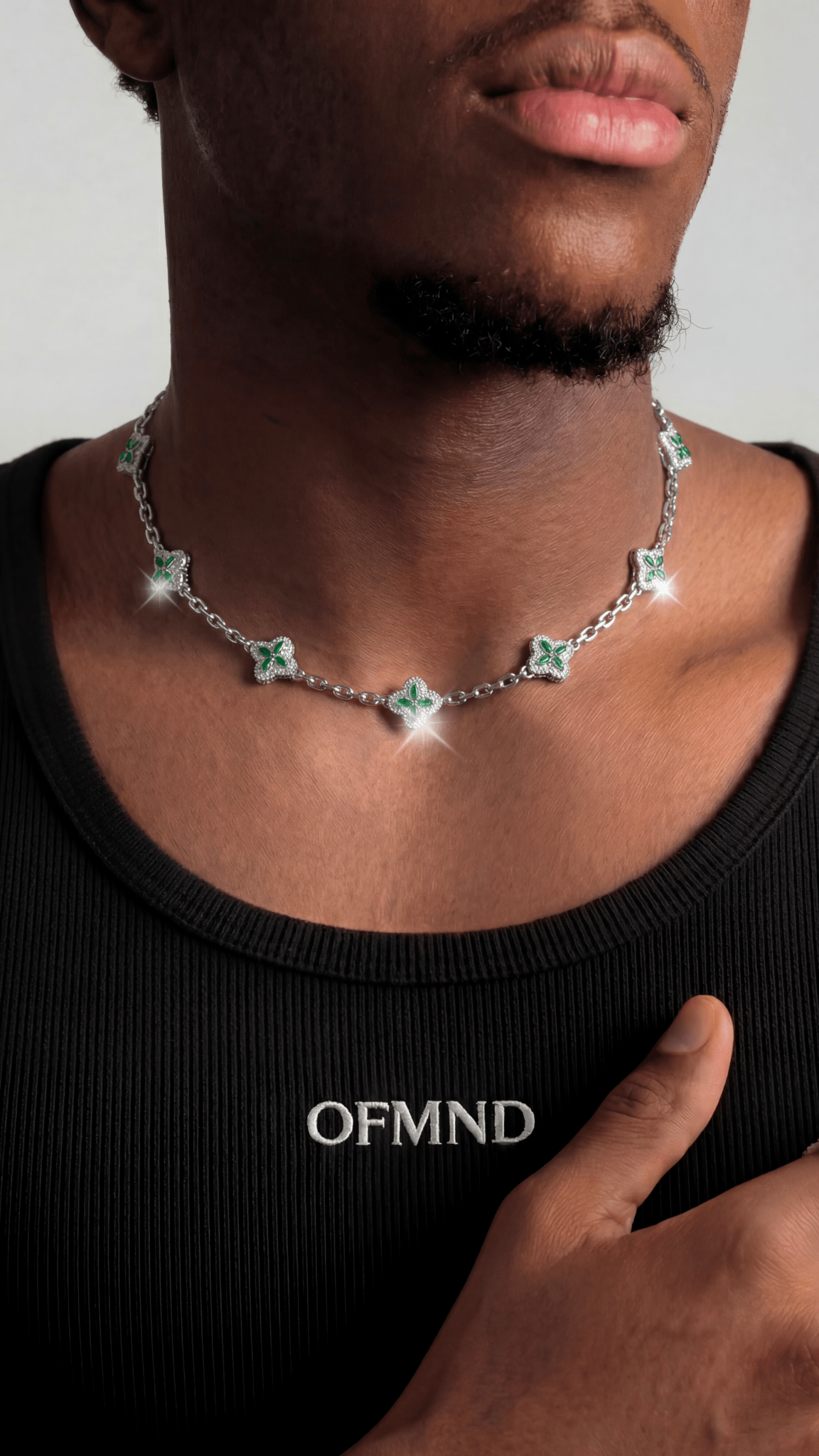 Collana infinity clover