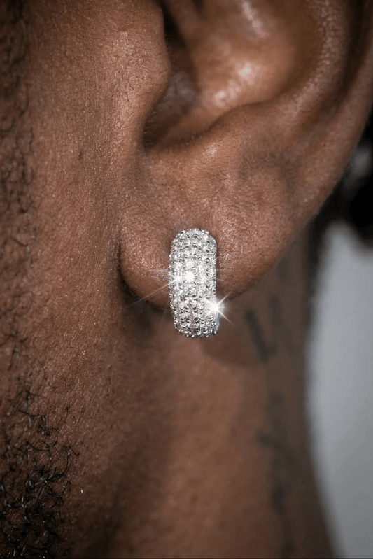 Orecchini full pavè moissanite